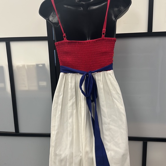 Must Have! Woman’s summer/vacation dress - Picture 4 of 5